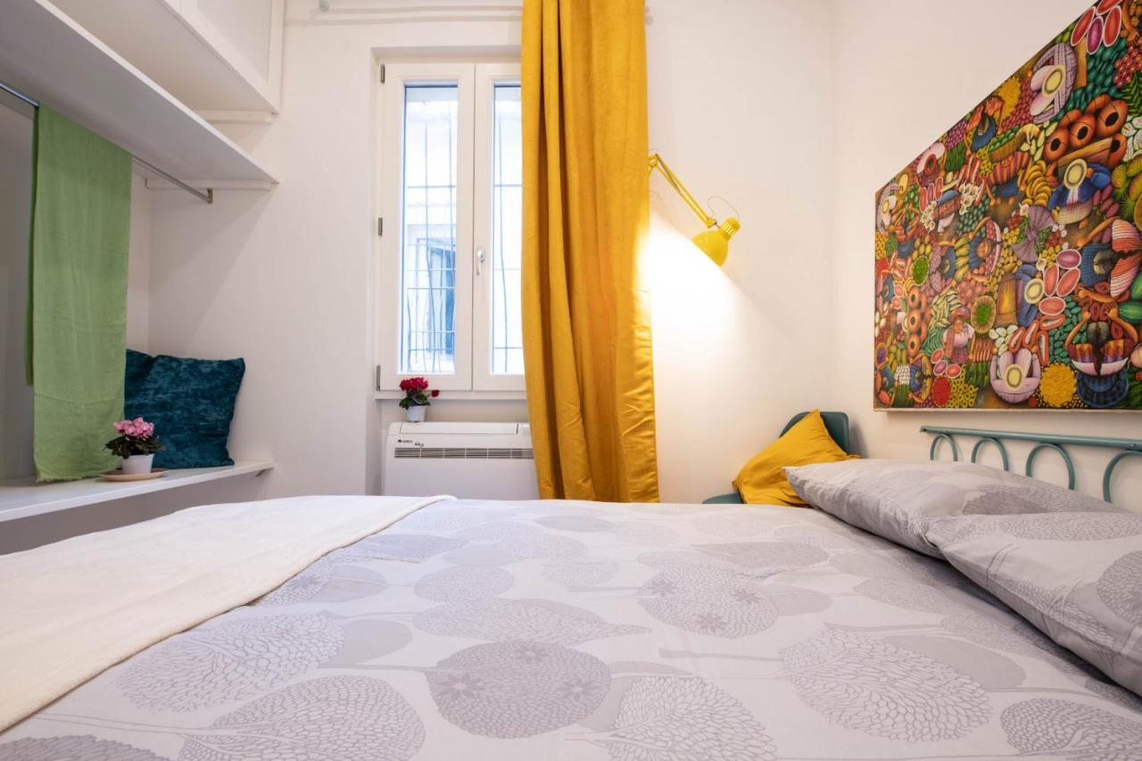 Trastevere Colorful Apartment With Terrace! Rome Buitenkant foto