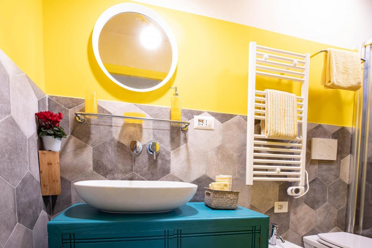 Trastevere Colorful Apartment With Terrace! Rome Buitenkant foto