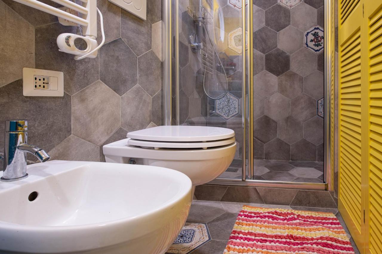 Trastevere Colorful Apartment With Terrace! Rome Buitenkant foto