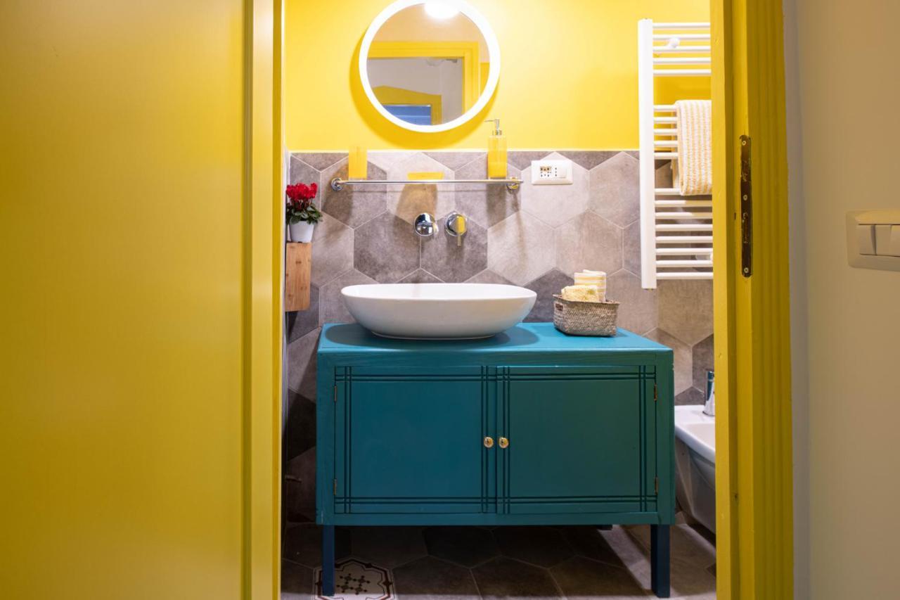 Trastevere Colorful Apartment With Terrace! Rome Buitenkant foto