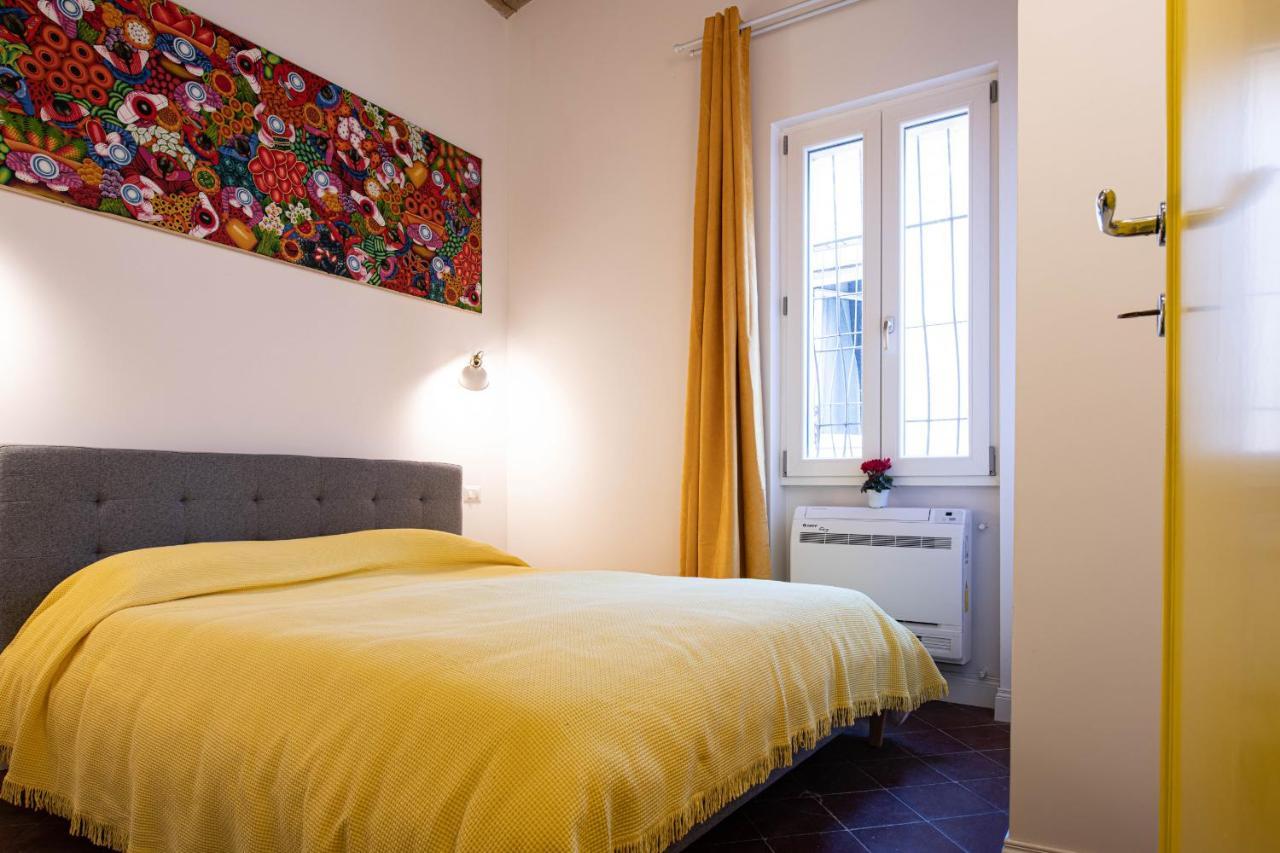 Trastevere Colorful Apartment With Terrace! Rome Buitenkant foto